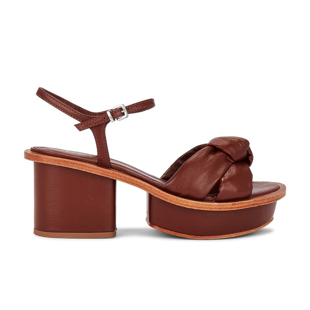 RAYE Arden Heel